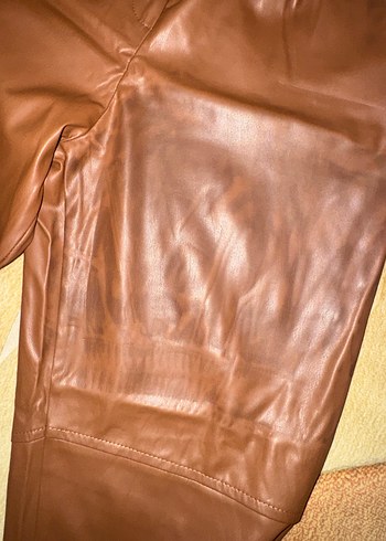 Suni Deri Kadın Pantolon - Görsel 2