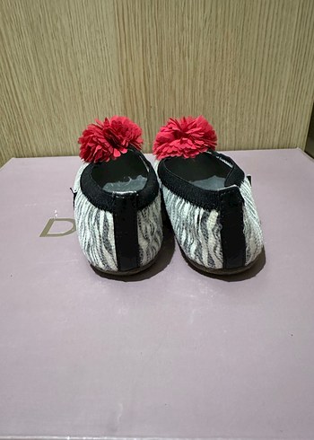 27.5 Numara Pembe Renkli Fırfırlı Kız Babet - Görsel 4