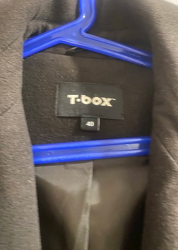 Boyner 40 Beden Acı Kahve Rengi Düğmeli Kısa  kaban - Görsel 2