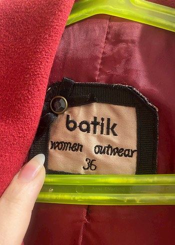Batik 36 Beden Kırmızı Kaban - Görsel 2