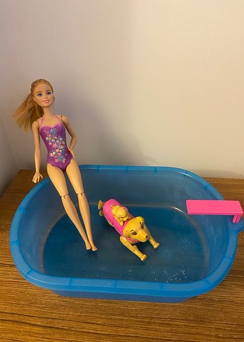Barbie Ve Köpeği Havuz Partisi - Görsel 7