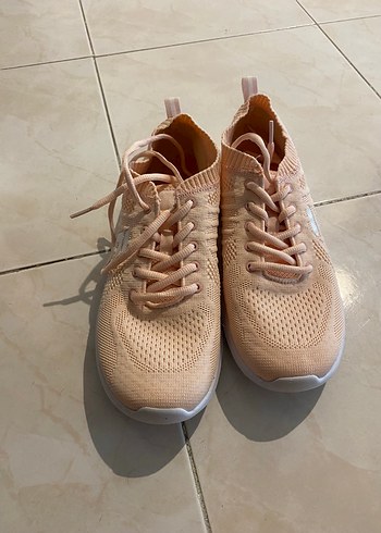 Fila kadın spor ayakkabı 38 numara