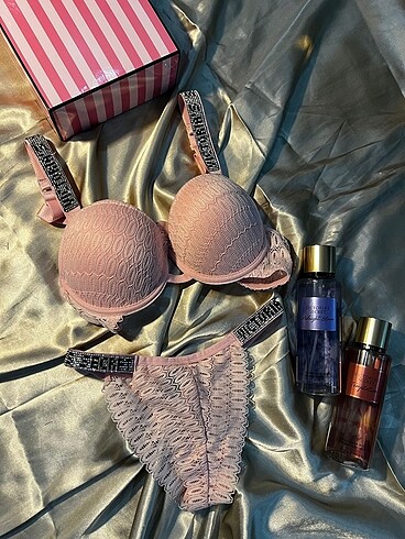 Victoria Secret Taşlı Sütyen Takım
