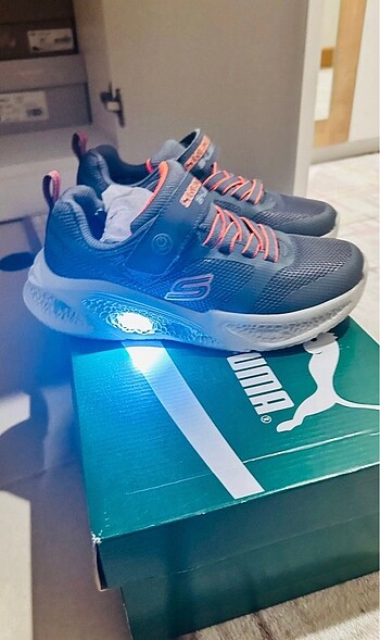 Skechers 33 ışıklı