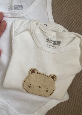 Pamuklu Beyaz Kolsuz Bebek Body - Görsel 3