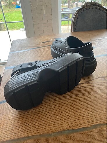 39 Beden Crocs terlik
