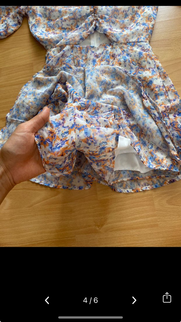 Mini V Yaka çiçek Detaylı şort Elbise - Görsel 5