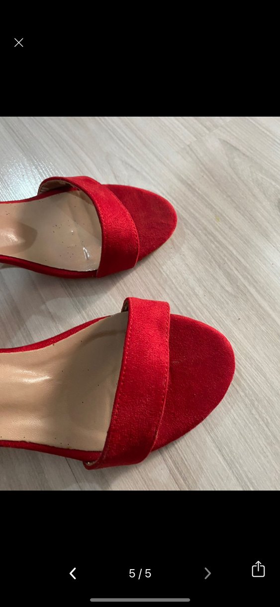 Kırmızı Süet Stiletto Tokalı Kadın Ayakkabı - Görsel 4