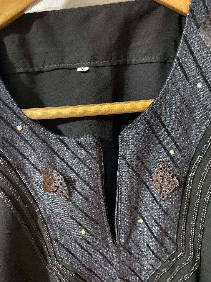 Düğmeli Siyah Uzun Kadın Elbise - Görsel 3