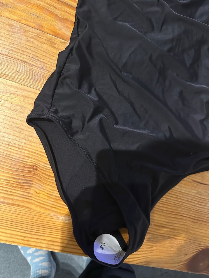 Siyah İnce Askılı Kadın Mayo - Görsel 2