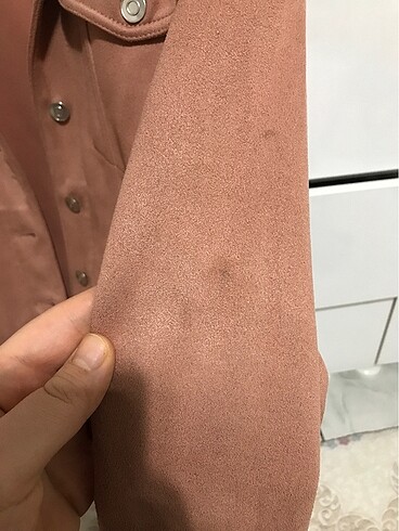 l Beden Pull bear süet ceket