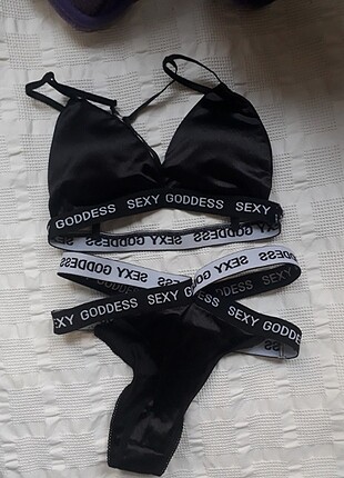 Çapraz bikini