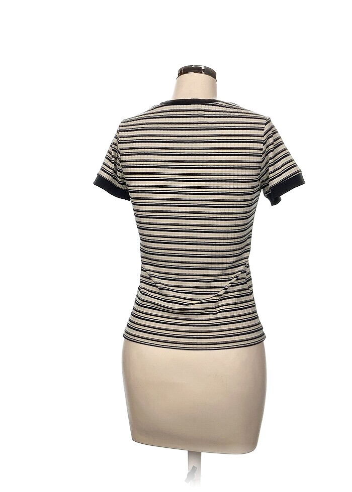 Defacto T-shirt %70 İndirimli. - Görsel 3