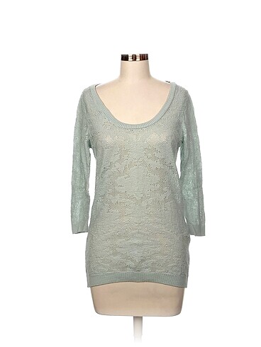 Stradivarius Bluz %70 İndirimli.