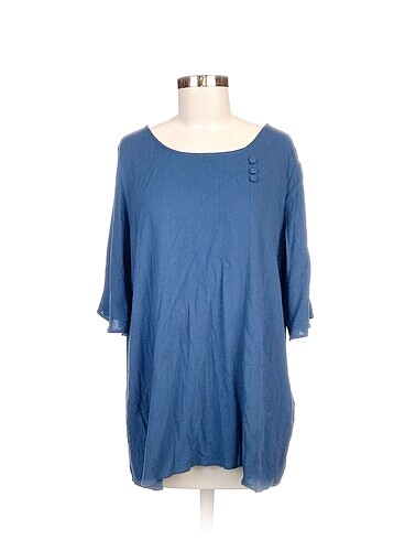LC Waikiki Bluz %70 İndirimli.
