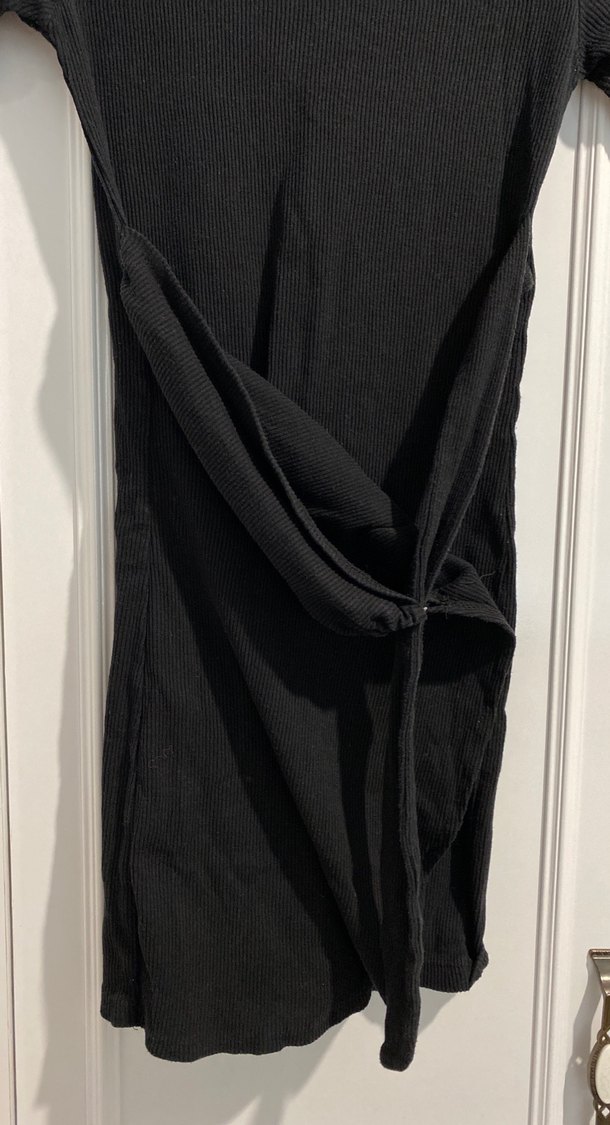 Siyah Kısa Kollu Midi Keten Elbise - Görsel 3