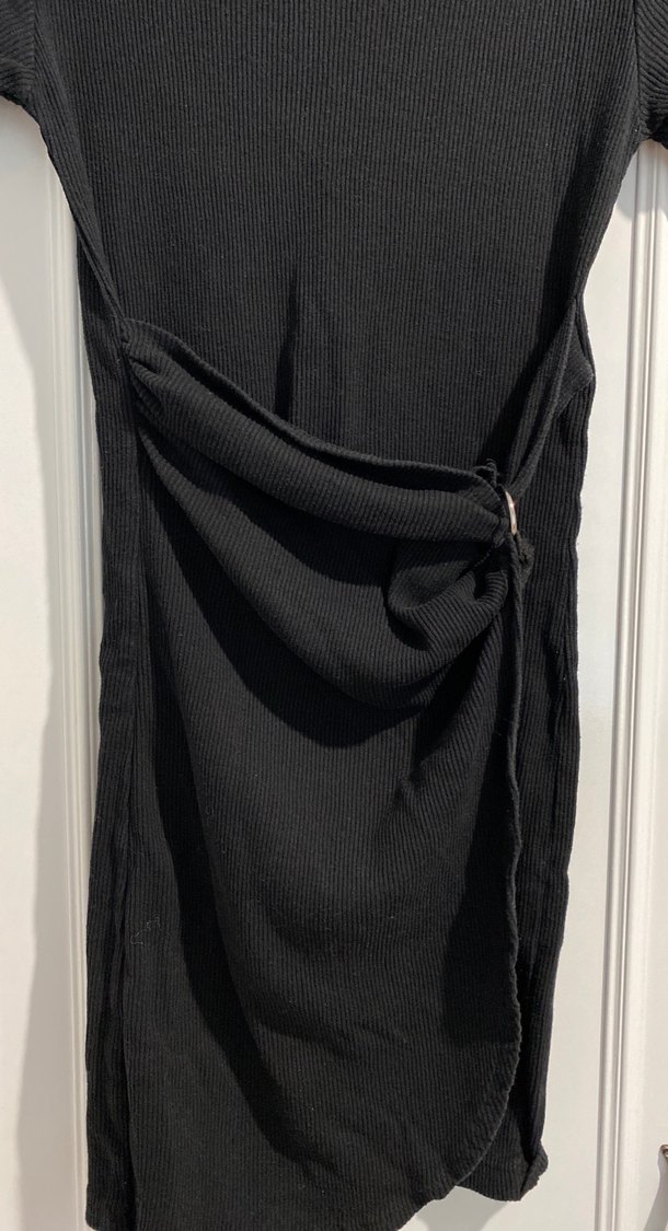 Siyah Kısa Kollu Midi Keten Elbise - Görsel 4