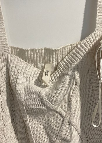 Beyaz Örgü Askılı Kadın Süveter - Görsel 2