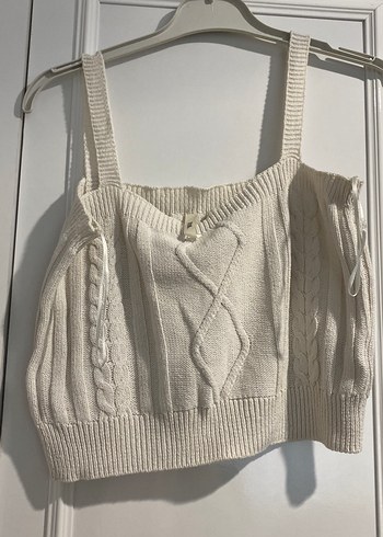 Beyaz Örgü Askılı Kadın Süveter - Görsel 4