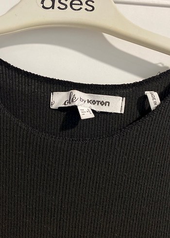 Siyah Yüksek Yakalı Uzun Kolsuz Kadın Elbise - Görsel 3