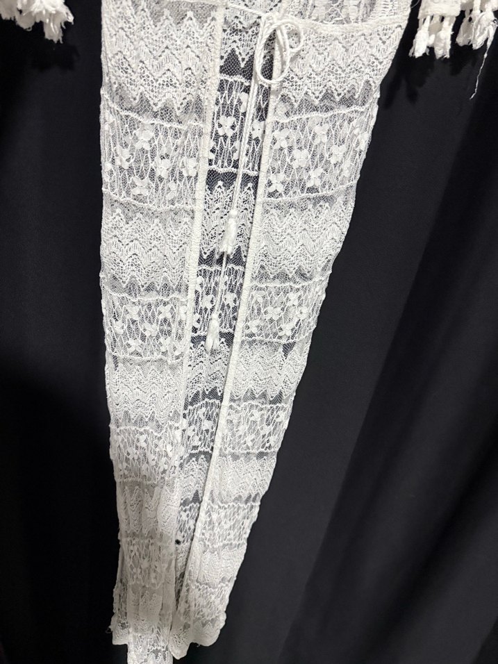 Uzun Beyaz Nakışlı Bohem Kadın Plaj Elbisesi - Görsel 2