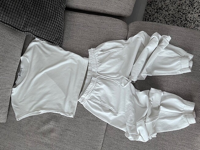 Orjinal zara eşofman ve crop