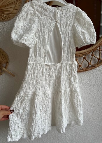 Zara Kız Çocuk Beyaz Dantel Nakışlı Elbise - Görsel 4