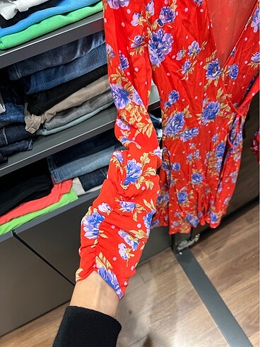 xs Beden çeşitli Renk Zara Elbise