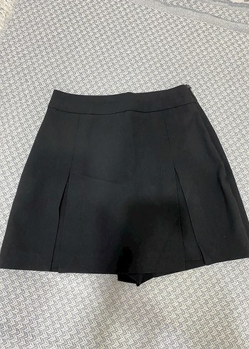 Siyah Pilili şort etek