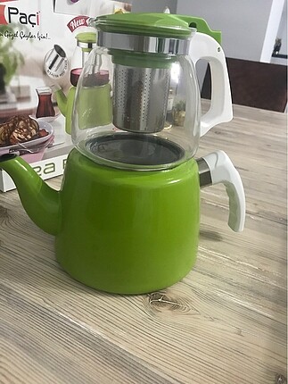 Cam&emaye çaydanlık
