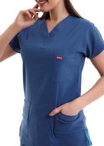 Bordo V Yakalı Kısa Kollu forma - Görsel 2