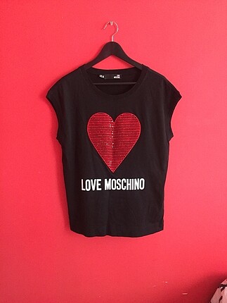 Love mochino bluz