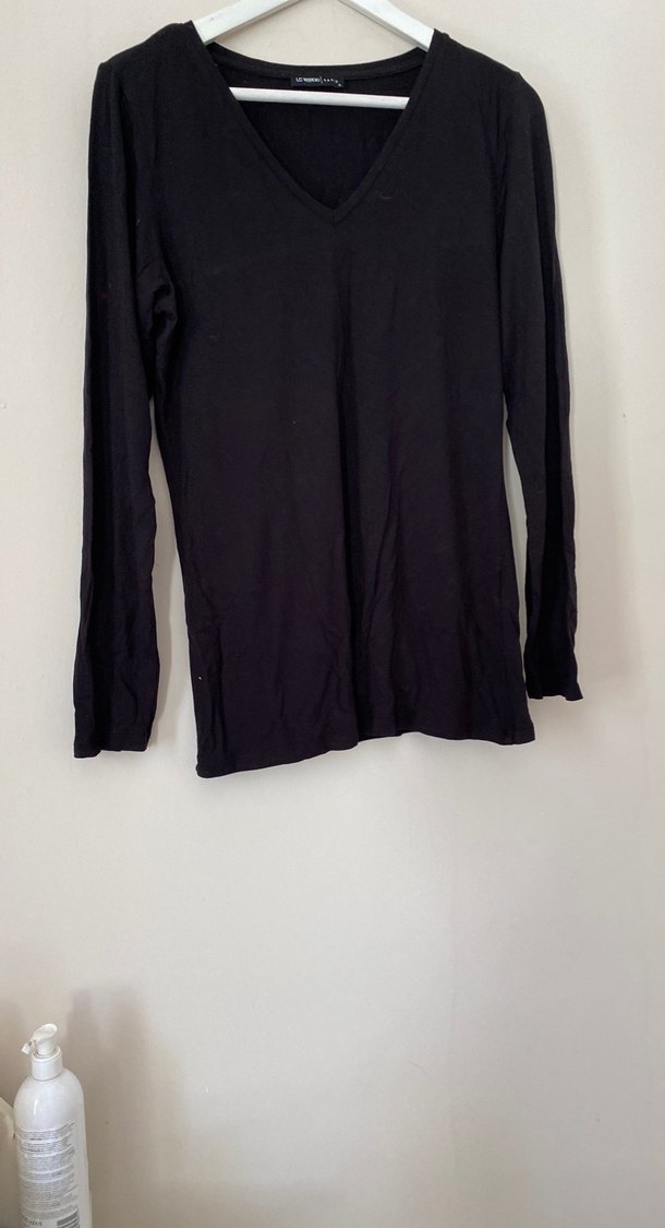 Siyah V Yakalı Uzun Kollu Keten Kadın Gömlek - Görsel 2