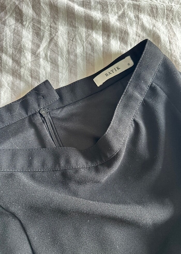 Siyah Çan mini etek - Görsel 4