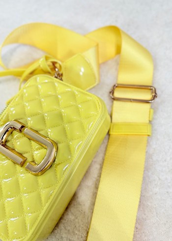 Sarı Kapitone Kadın Çapraz Çanta - Görsel 5