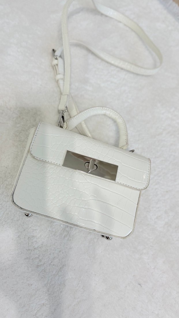 Beyaz Deri Yılan Desenli Kadın Çanta - Görsel 2