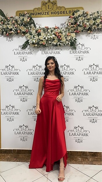 KIRMIZI SATEN ABİYE LAFABA
