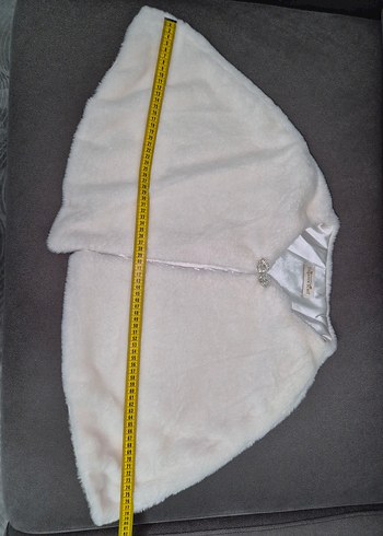 Beyaz Kürk Detaylı Midi Kolsuz kış gelinleri için çok uygun - Görsel 2