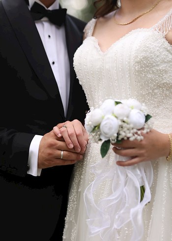 Beyaz Uzun A Kesim askılı gelinlik - Görsel 17