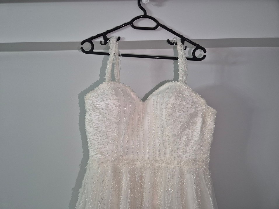 Beyaz Uzun A Kesim askılı gelinlik - Görsel 4