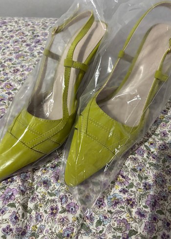 Diğer Sarı Stiletto Kadın Ayakkabı