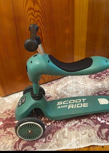 Turkuaz Çocuk Scooterı