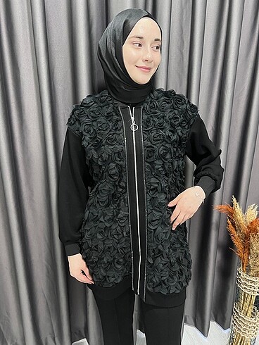 Alvina Tesettür güllü ceket takım