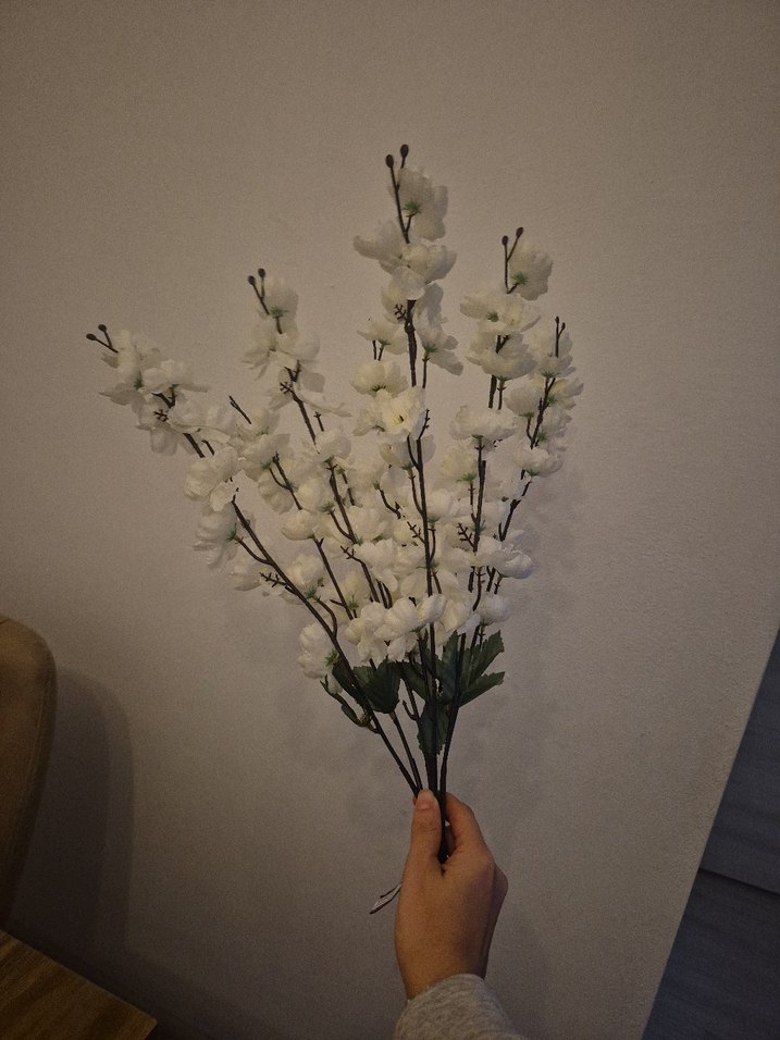 Beyaz Dekoratif Çiçek Demeti - Görsel 3