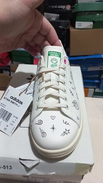 37 ve 38 no adidas stan smit - Görsel 5
