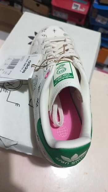 37 ve 38 no adidas stan smit - Görsel 11