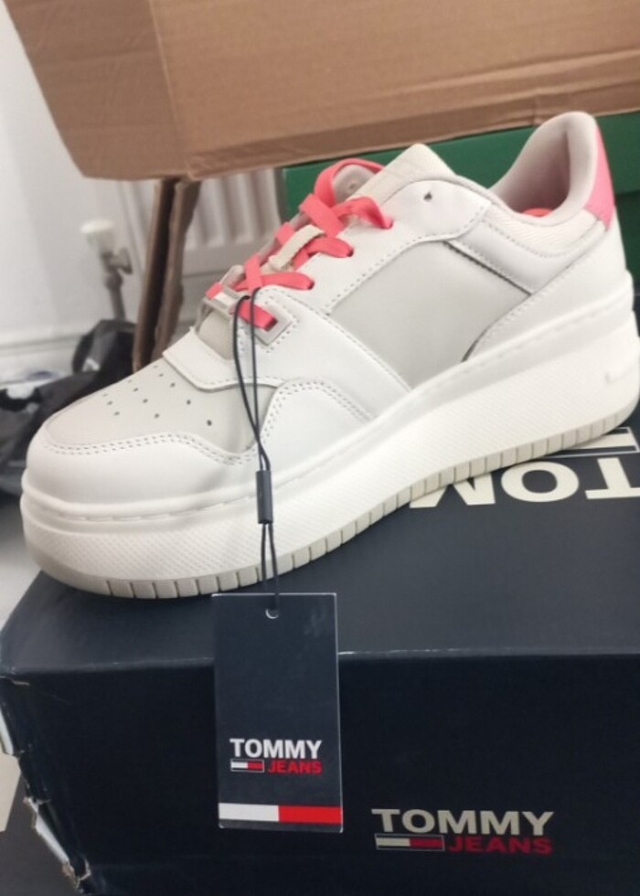 40 no tommy bayan  - Görsel 4