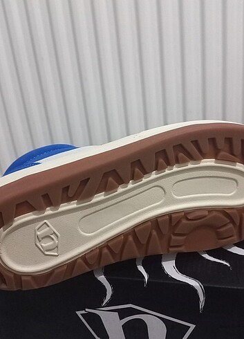 39 ve 40 no mevcuttur sifir orjinal urundur - Görsel 8