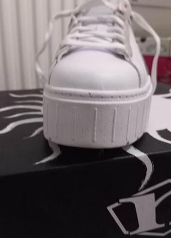 Bayan puma.mayezze sifir numaralari vardir - Görsel 10