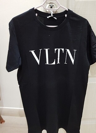 Valentino Tshirt